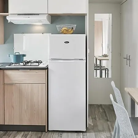 Pays De Beille Les Cabannes (Ariege)